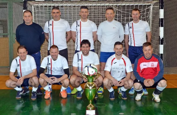 Ekipa OK Corral je prvak veteranske lige Šempeter.