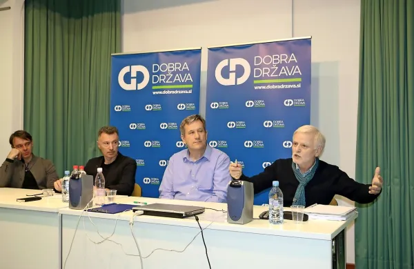 Z leve: Janez Mekinc, Bojan Dobovšek, Zlatko Gombar in Zoran 
Kus 