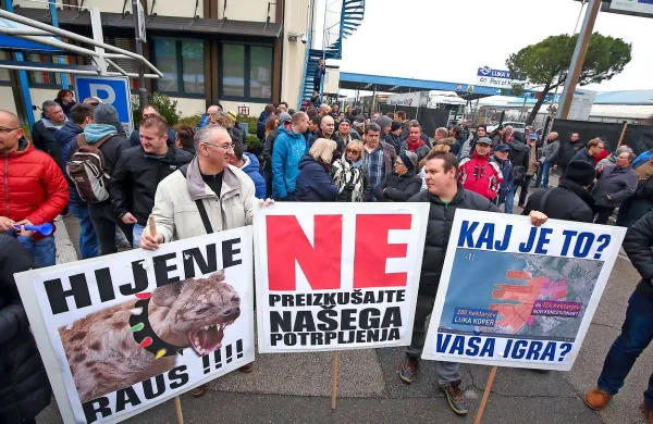 Zadnji protest pred Luko Koper 30. januarja letos.