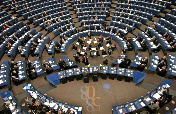 Slovenski evroposlanci ob odstopu Mira Cerarja niso ravno 
presenečeni.