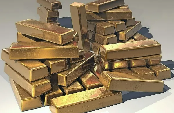 Iz ruskega letala so padle več kot tri tone zlata