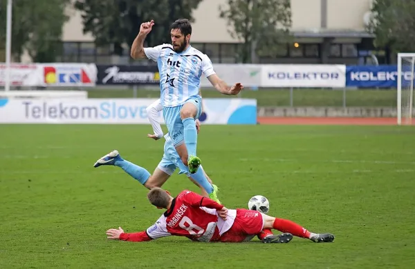 Matija Škarabot je z novogoriškimi soigralci v Kranju osvojil 
točko. 