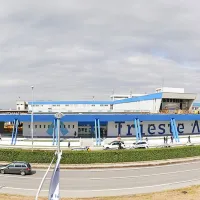 Na trža&scaron;kem letali&scaron;ču uradno odprli intermodalno sredi&scaron;če