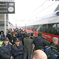 Na trža&scaron;kem letali&scaron;ču uradno odprli intermodalno sredi&scaron;če