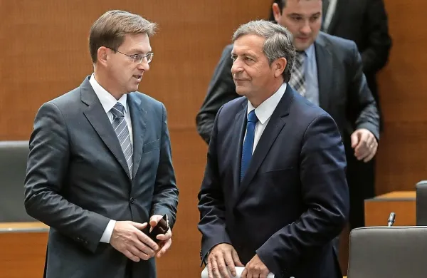 Miro Cerar (levo) in Karl Erjavec