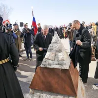Sabotin obiskujejo ljudje od blizu in daleč