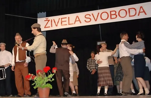 Deset let Borjača