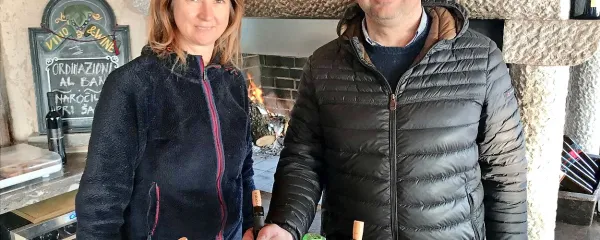 Nevenka in Benjamin Zidarich še do torka vabita v osmico v Praprot, ki jo bosta ponovno odprla poleti.