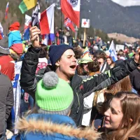 Slovenija tretja na ekipni tekmi v Planici, zmaga Norve&scaron;ki