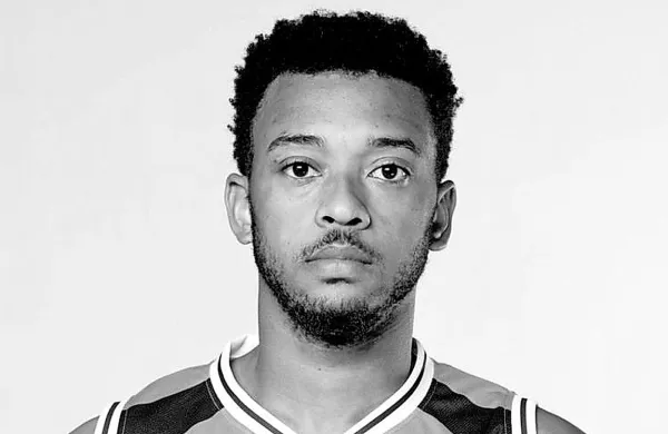 Zeke Upshaw je bil zelo priljubljen med domžalskimi ljubitelji 
košarke.
