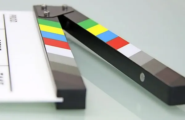 Film SCOUT, ki ga bodo snemali v Kopru in Trstu, bo pripovedoval 
o temni plati tehnologije.