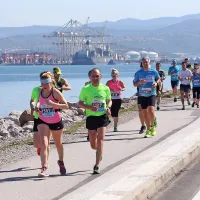 &ldquo;Fenomenalno vzdu&scaron;je&rdquo; na Istrskem maratonu