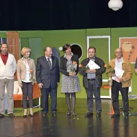 Na Linhartovem srečanju  so podelili priznanja za žensko in moški vlogi ter posebno priznanje za glasbo v predstavi.