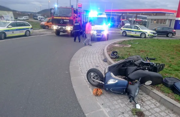 Pijana je v kroži&scaron;ču padla in se huje po&scaron;kodovala