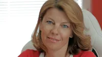 V oči bode, da bo od šestih poslancev tega sklica le Erika Dekleva 
spet na listi Stranke modernega centra (SMC).