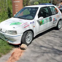 Dopoldanski spored relija Vipavska dolina je prekinil požar