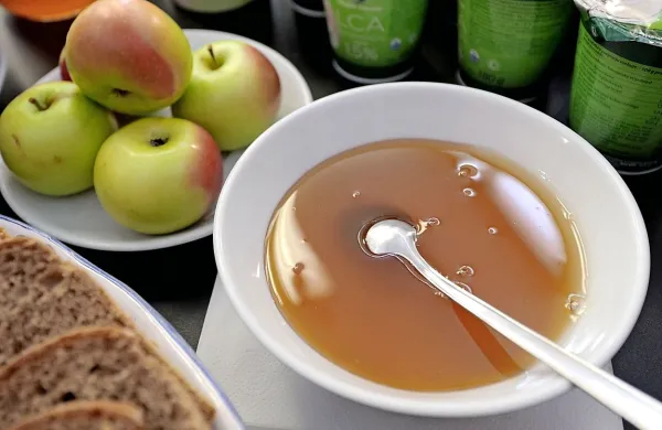 Čebelarji z obeh strani meje so za skupno zaščito istrskega 
medu.