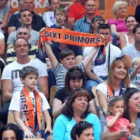 Niso se izkopali iz jame