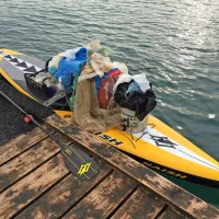 Suparji iz društva Naredi nekaj za naravo so šli danes že zgodaj 
zjutraj na morje, da bi se lotili čiščenja nesnage. Nabrali so za 
kontejner odpadkov.