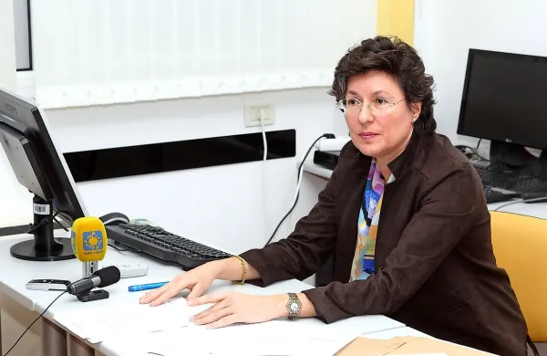 Zasebni zavod nekdanje predsednice Zdravniške zbornice Slovenije Gordane Živčec Kalan Master Doctor se je zaradi spornega 
zdravljenja raka znašel pod drobnogledom zdravstvene inšpekcije 
in varuha človekovih pravic.