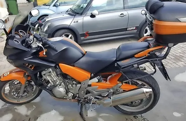 Ukradena honda CBF 1000