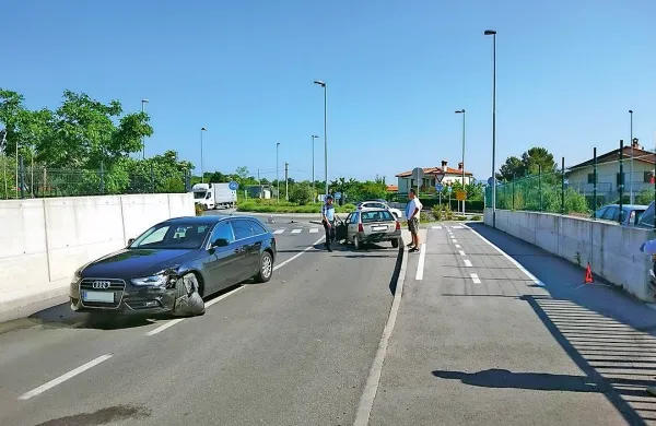 V soboto dopoldne je počilo v Hrvatinih.