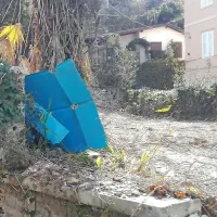 Zemljišče, kjer je nekoč stala propadajoča portoroška Vila Virginia.