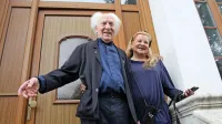 Jean Guillou je s soprogo Suzanne obiskal Koper, tamkajšnjo 
stolnico ter se pogovoril s člani projektne skupine za postavitev 
orgel v koprsko stolnico. 