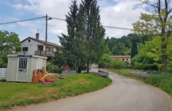 Betonske bankine za varnej&scaron;o vožnjo