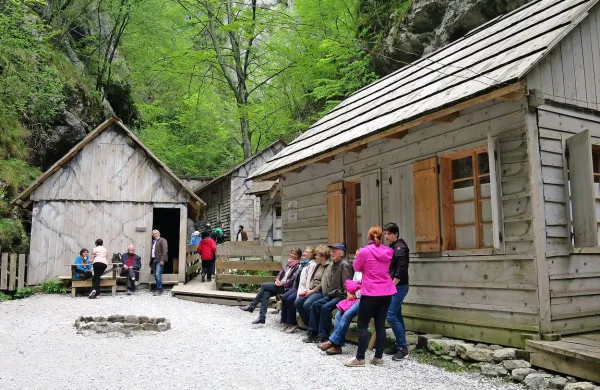 Partizanska Bolnica Franja je pripravljena na sprejem obiskovalcev ob svoji 75. obletnici.