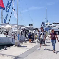 Poglede &scaron;e danes privablja več kot 200 plovil