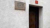 Nekdanji odvetnik Edmond Rebec se je  zaradi očitka, da si je 
prilastil 20.000 evrov, znašel na zatožni klopi koprskega  sodišča.