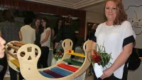 Mavrično igralnico, zmagovalno igračo  natečaja, je ustvarila 
vzgojiteljica Polona Iskra Mahnič iz postojnskega vrtca.