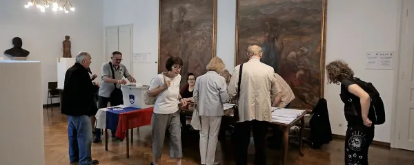 Doba &scaron;irokega spektra