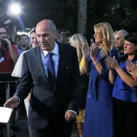 Jan&scaron;a: Na pogovore bomo povabili vse stranke v DZ