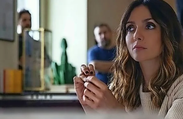 Ambra Angiolini bo imela glavno vlogo v italijanski različici 
britanske kriminalke Broadchurch.