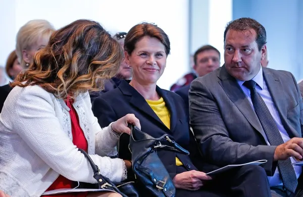 Marko Bandelli ob predsednici stranke Alenki Bratušek