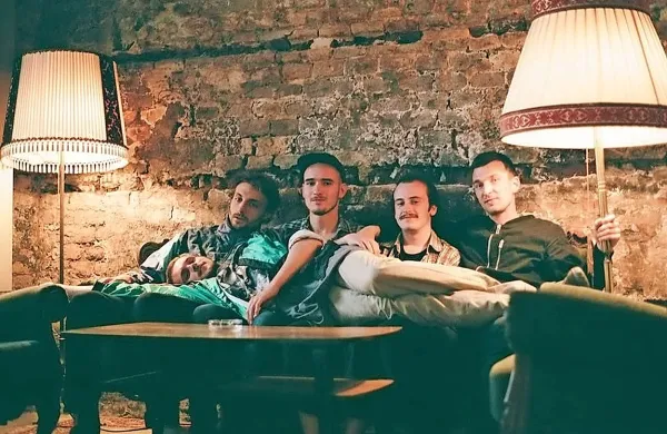 Skupina Svemirko napoveduje odličen pop koncert.