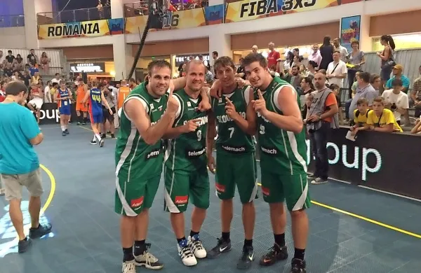 Košarkarji Pirana gredo znova v boj za medalje -  z leve Adin Kavgić, 
Gašper Ovnik, Simon Finžgar in Anže Srebovt. 