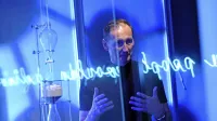 Jurij Krpan s programom v Kapelici nenehno odgovarja na dileme, 
ki so žive in usmerjene v prihodnost.