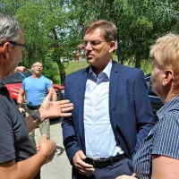 Cerar v Črnomlju obljubil pomoč pri odpravi posledic neurja