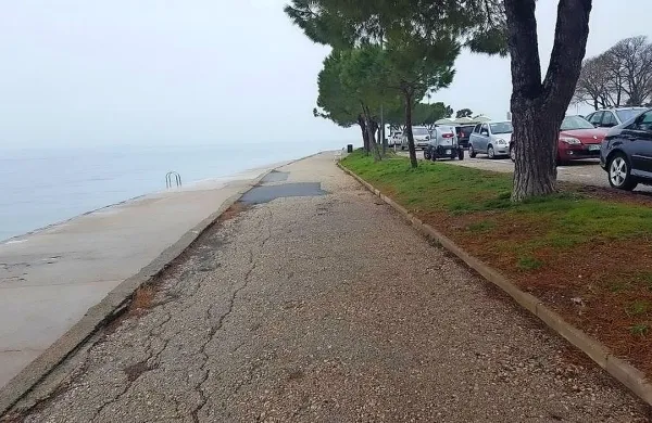 Prenova pe&scaron;poti na Fornačah