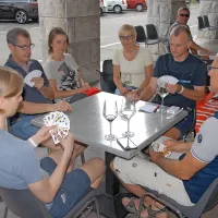 Topli večeri na prostem so kot nala&scaron;č (tudi) za ... bri&scaron;kolo