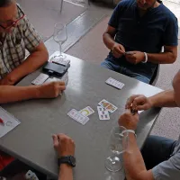 Topli večeri na prostem so kot nala&scaron;č (tudi) za ... bri&scaron;kolo