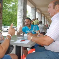 Topli večeri na prostem so kot nala&scaron;č (tudi) za ... bri&scaron;kolo
