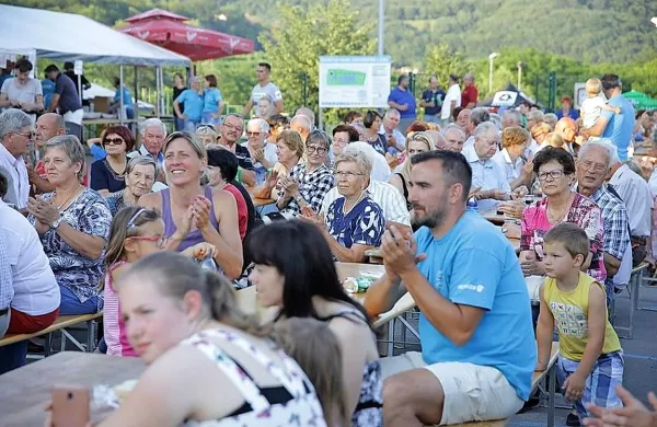 Ob prazniku slovesno in delovno