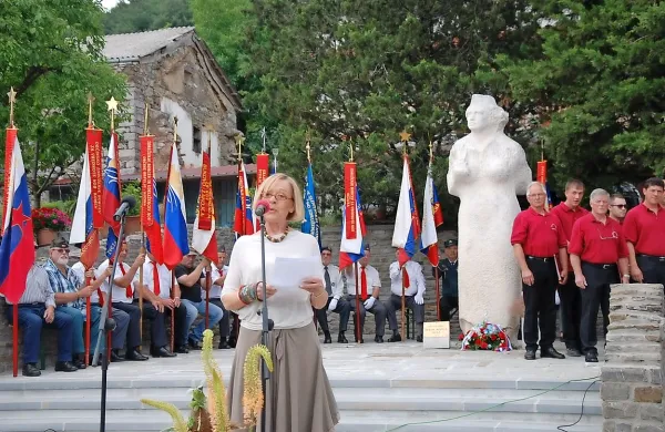 40 let spomenika upornice proti fa&scaron;izmu