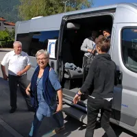Zdaj tudi hop na bus v Benečijo