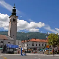 Zdaj tudi hop na bus v Benečijo
