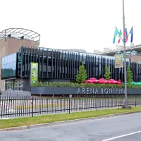 Prvih 15 minut brezplačnega parkiranja
